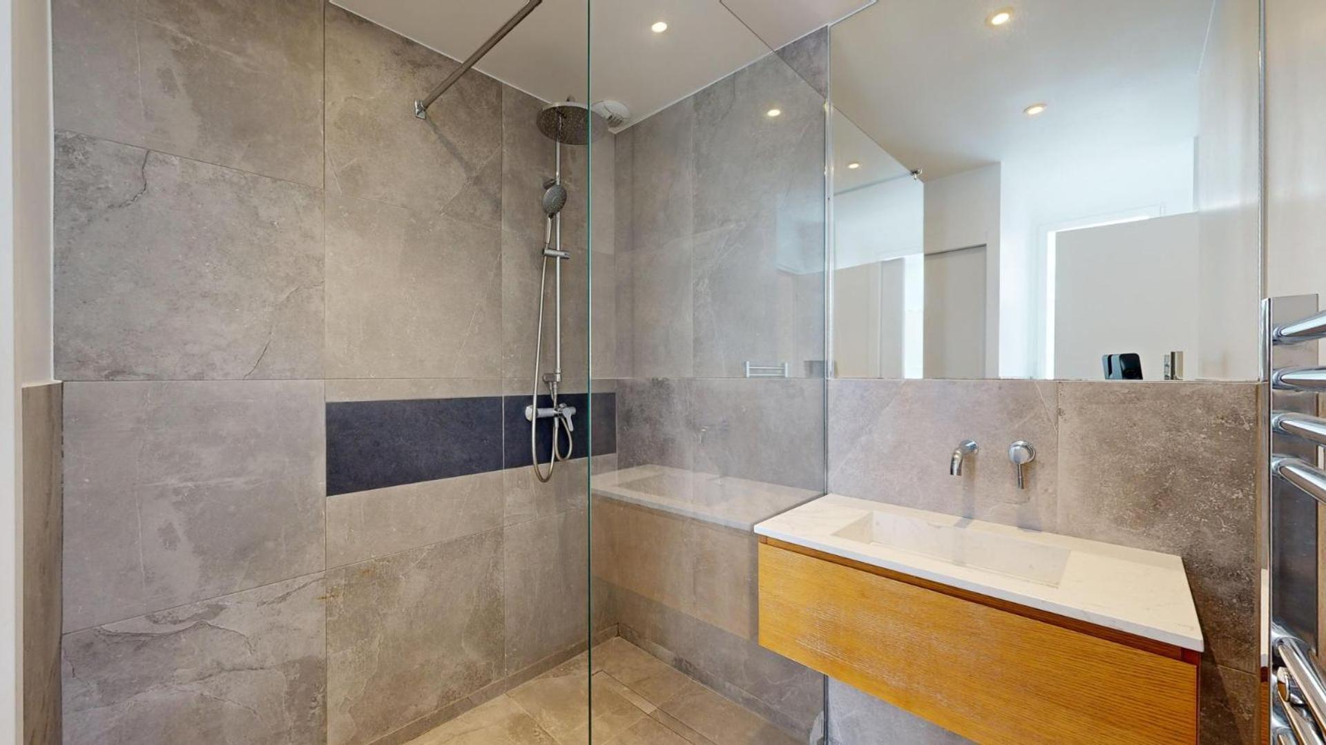 157 Suite Sacha - Superbe Duplex A Paris Eksteriør billede